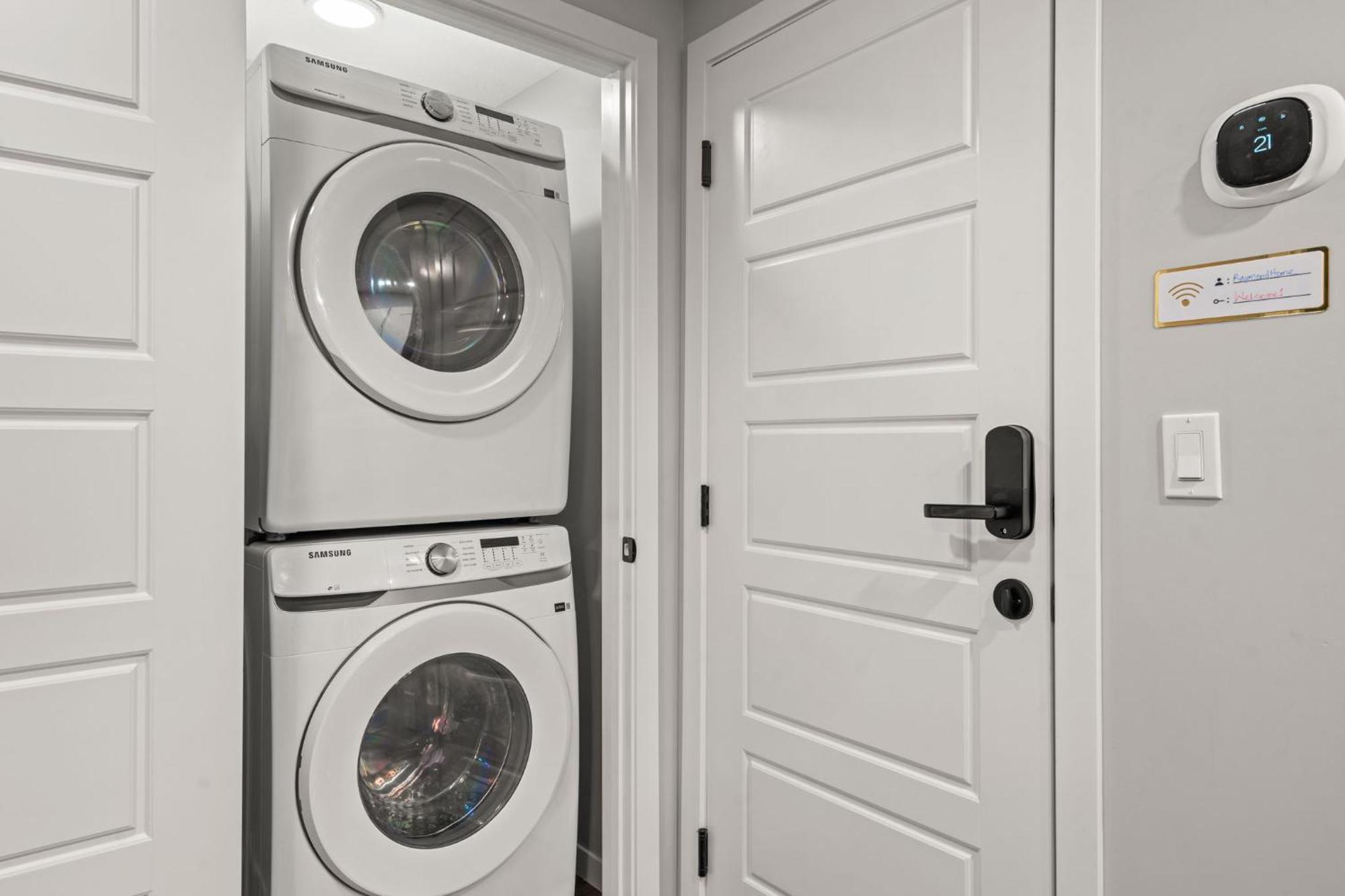 Meriweather - Calgary Breathtaking 1-Bedroom Apartment Exterior foto